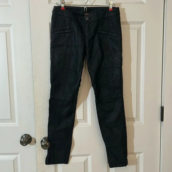 Free People Vegan Faux Leather Pants Size 2 - Picture 2 of 8